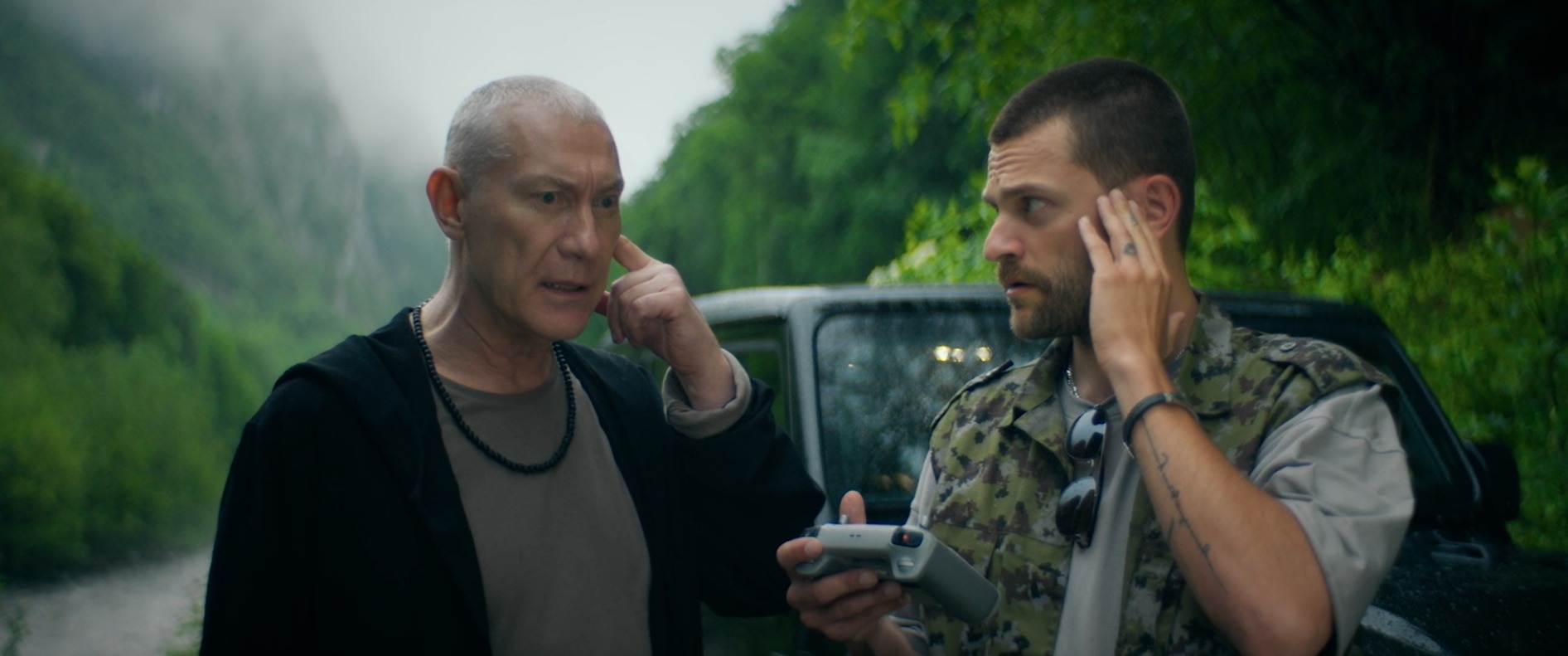 ����-������