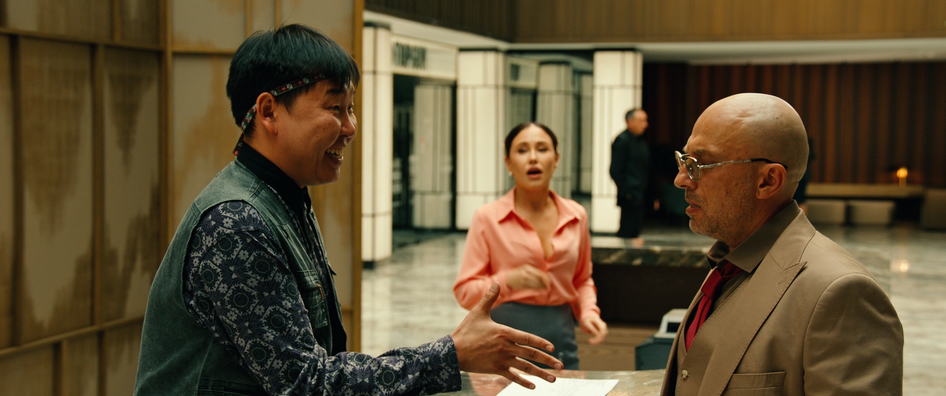 �������