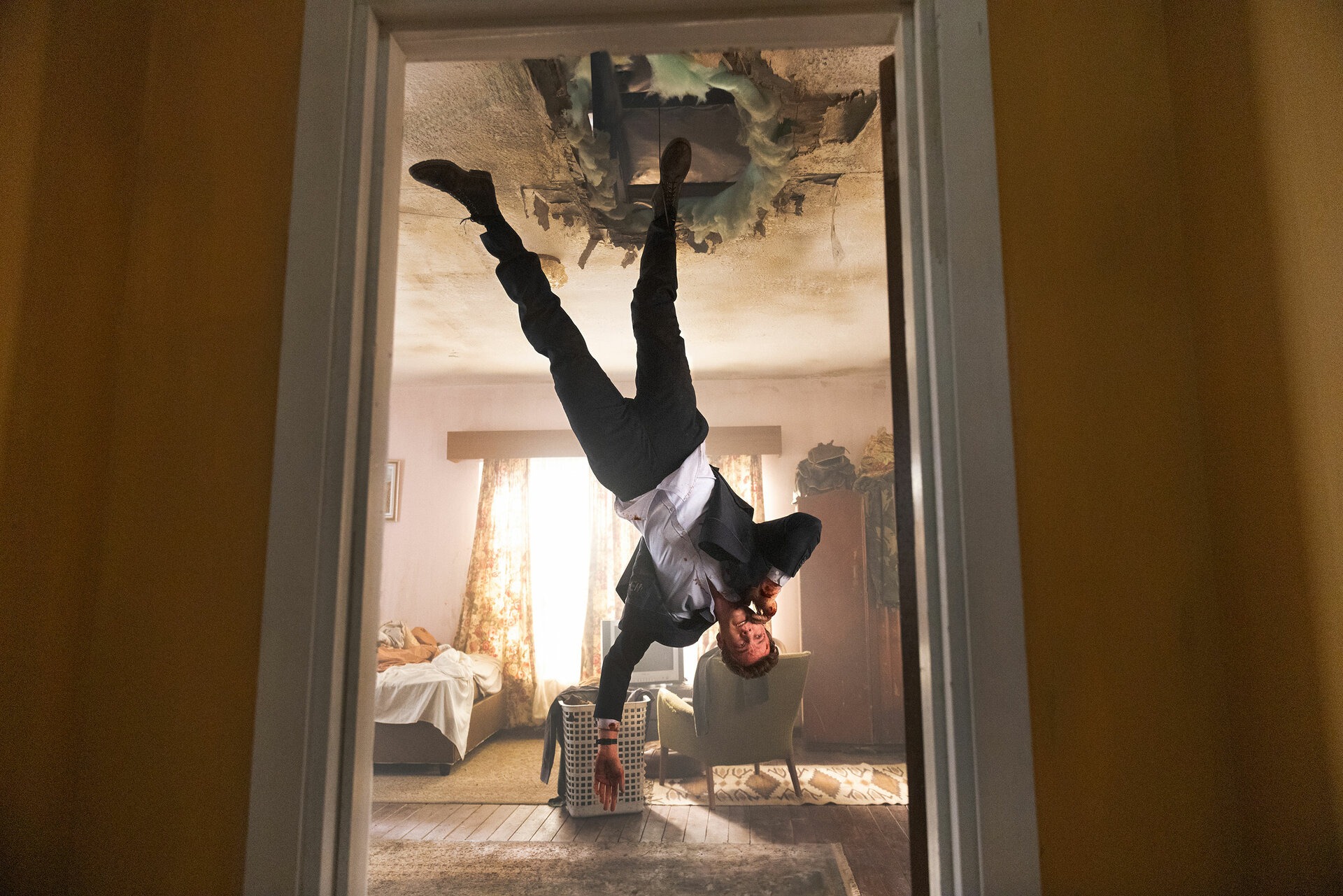 ��������