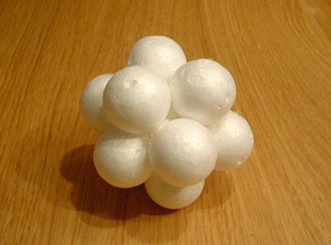 ������-��, ����� ������ ������� � ������� ������� ������ ��������, �� �������� �� �����, ��������������� ������ � �����-�� ������� (������ ������ ������� �������, � �� ������� ����������� 2, ����� 4, 8, 16, 32 � ��� �����), � ��� �������������� ����������� �������� �����. ����, ������, �����, ��� ��� Morula ������ �������� �� 12 ������; � ��� � �������� (���� � ����� tangibleinteraction.com).