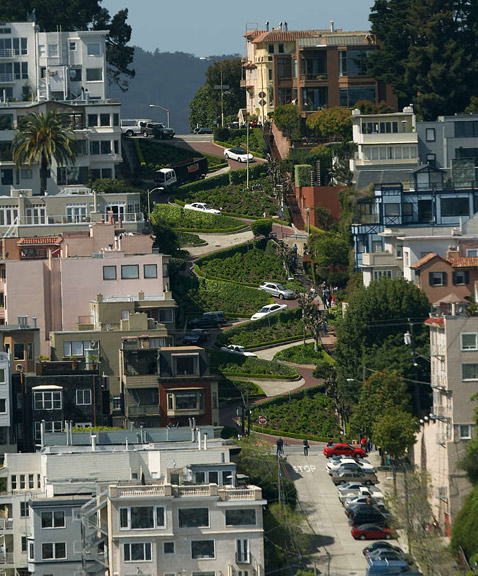 ,           .   BYOBW       Lombard Street   (   wikipedia.org).