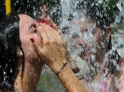 ������� ���� ��������� � ��������� 3 ��� � ����������