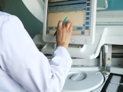 ������ �������� ������ �� 700 ���. �����