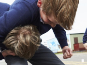 � ���������� ���� 12-������ ���������� �������� �� ����� � 10-������� ��������