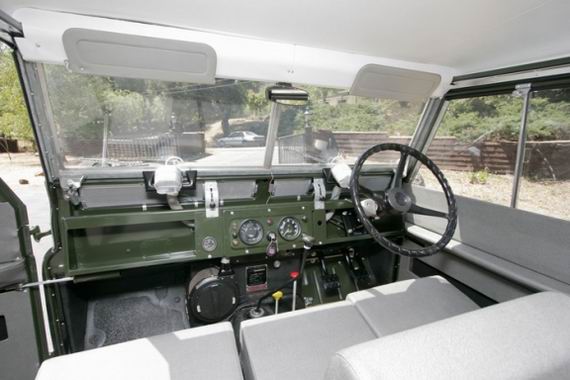  Land Rover -