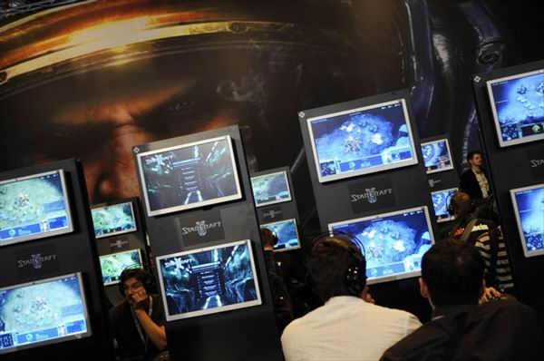 �������� ������� ������� � �������������� ��������� Games Convention 