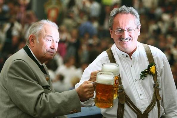    (Oktoberfest)  